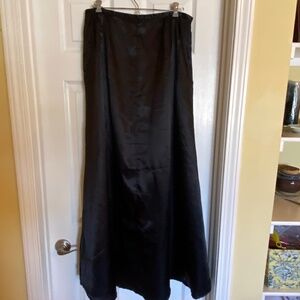 Satin Special Occassion Skirt, Size 14, Black